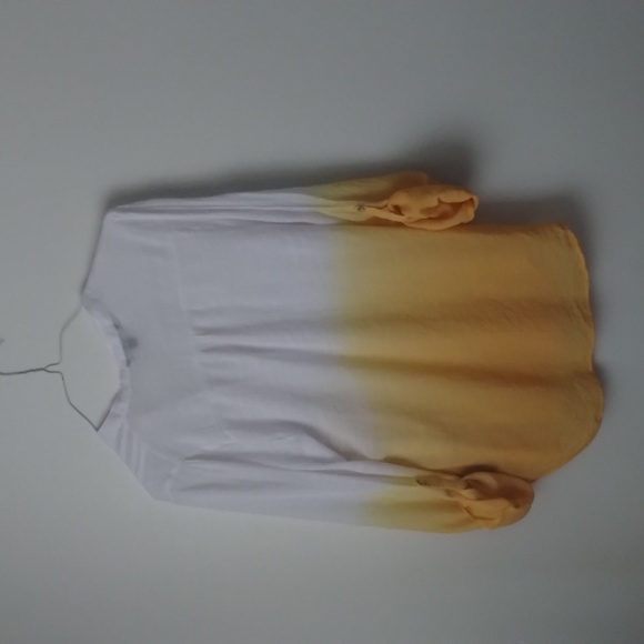 Women's dress shirt size Large, Zac & Rachel brand, yellow,white,orange color - Picture 3 of 3
